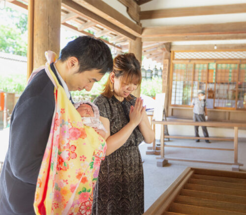 フォトスタジオワタナベ(渡辺写真館)_押熊店_お宮参り_奈良市押熊町神社へのお参り